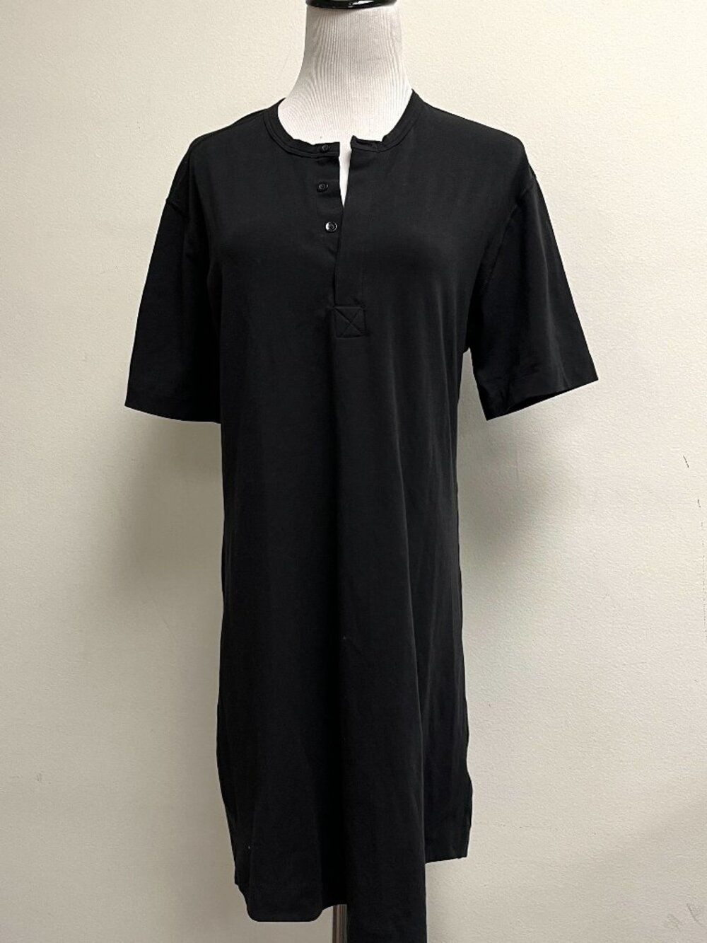 lululemon black dress short sleeve button up henley style vintage